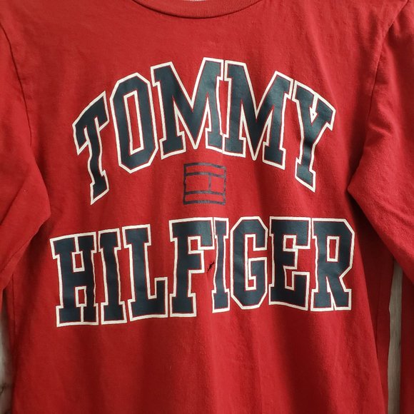 💕 Tommy Hilfiger long sleeve! Size: Large (boys) - Picture 8 of 9